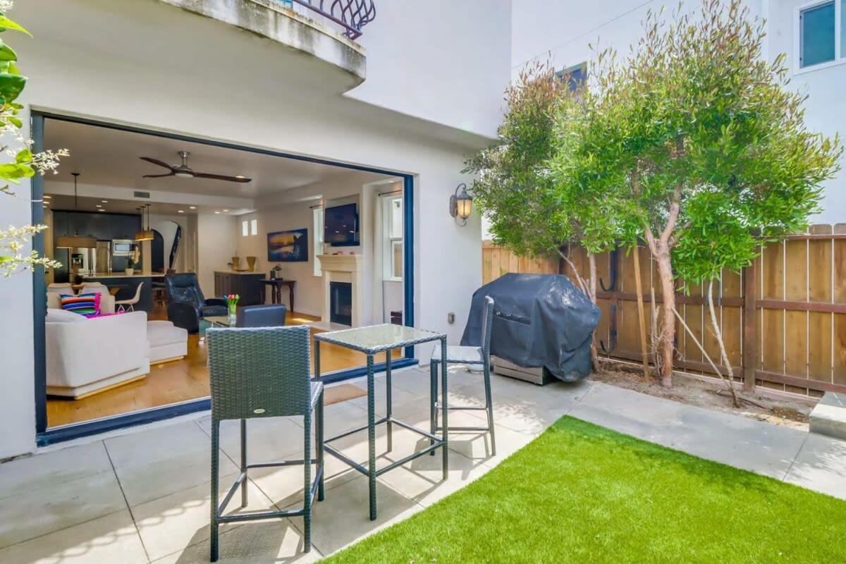 Rooftop Patio Hot Tub Ac & Bay Views Holiday home