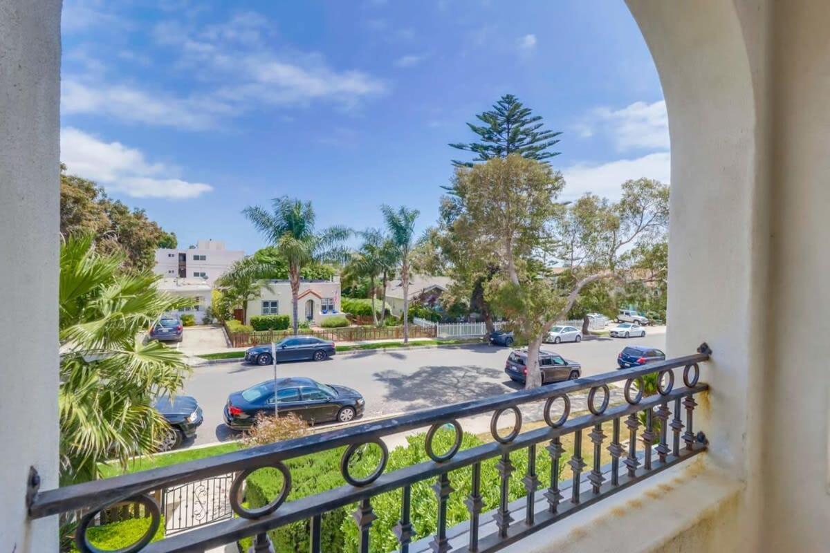 Rooftop Patio Hot Tub Ac & Bay Views Holiday home *